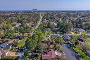 1601 College Pkwy, Gulf Breeze, FL 32563 - Photo 24