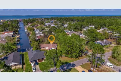1601 College Pkwy, Gulf Breeze, FL 32563 - Photo 18