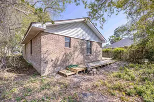 1601 College Pkwy, Gulf Breeze, FL 32563 - Photo 10