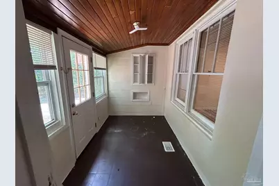 13 Marine Dr, Pensacola, FL 32507 - Photo 12