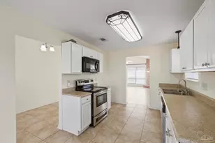 4769 Ribault Ln, Milton, FL 32570 - Photo 14