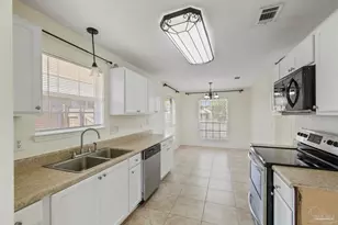 4769 Ribault Ln, Milton, FL 32570 - Photo 4