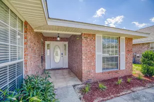 4769 Ribault Ln, Milton, FL 32570 - Photo 2