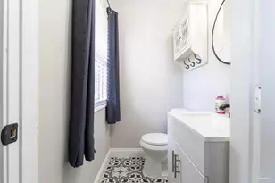 919 Blue Springs Dr, Pensacola, FL 32505 - Photo 18