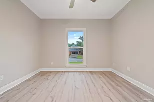 8134 Miranda St, Navarre, FL 32566 - Photo 22