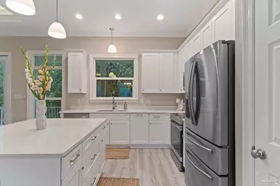 8134 Miranda St, Navarre, FL 32566 - Photo 6