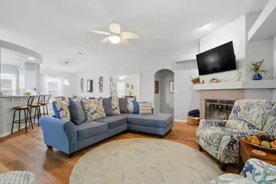 10736 Crosscut Dr, Pensacola, FL 32506 - Photo 2