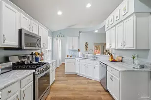 10736 Crosscut Dr, Pensacola, FL 32506 - Photo 6