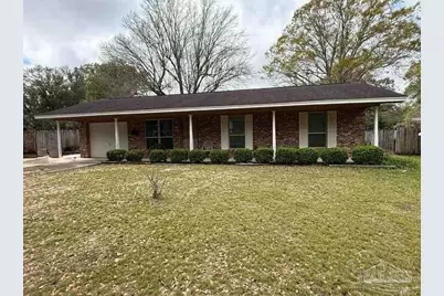 5505 Fairview Dr, Pensacola, FL 32505 - Photo 1