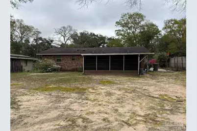 5505 Fairview Dr, Pensacola, FL 32505 - Photo 6