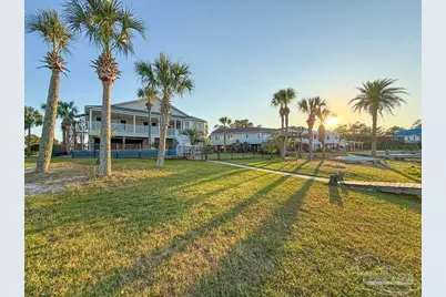 7808 Petersen Pt Rd, Milton, FL 32583 - Photo 14