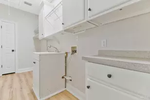 7808 Petersen Point Rd, Milton, FL 32583 - Photo 60