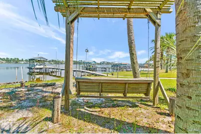 7808 Petersen Pt Rd, Milton, FL 32583 - Photo 16