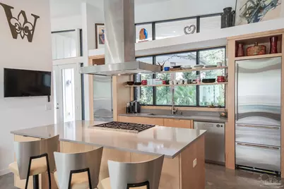 146 Highpoint Dr, Gulf Breeze, FL 32561 - Photo 14