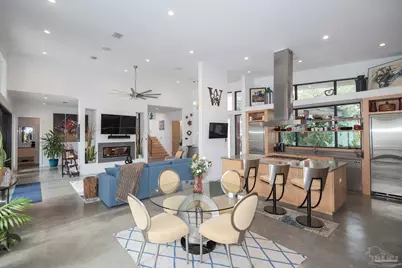 146 Highpoint Dr, Gulf Breeze, FL 32561 - Photo 6