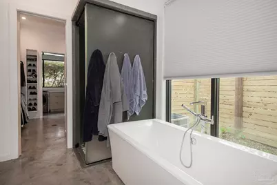 146 Highpoint Dr, Gulf Breeze, FL 32561 - Photo 28