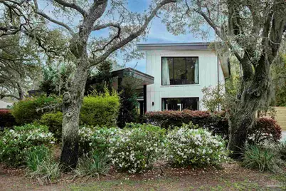 146 Highpoint Dr, Gulf Breeze, FL 32561 - Photo 64