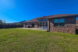 3451 Pelican Bay Cir, Gulf Breeze, FL 32563 - Photo 40