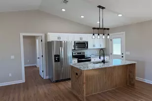 1753 Rivers Edge Ln, Pace, FL 32571 - Photo 4