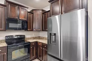 8868 Brown Pelican Cir, Navarre, FL 32566 - Photo 14