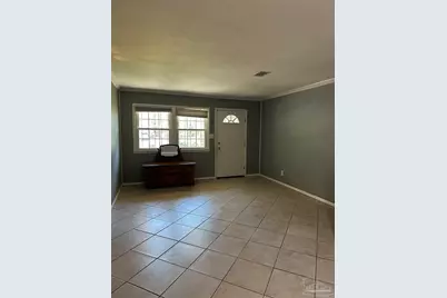 4694 Kingston Dr, Pensacola, FL 32526 - Photo 6