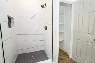 10 Tennessee Dr, Pensacola, FL 32505 - Photo 16