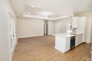 10 Tennessee Dr, Pensacola, FL 32505 - Photo 12