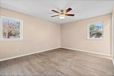 8229 Ridgefield Rd, Pensacola, FL 32514 - Photo 12