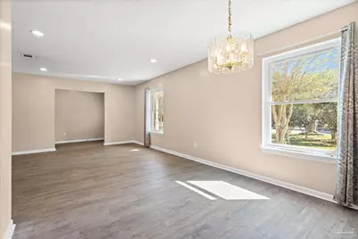 8229 Ridgefield Rd, Pensacola, FL 32514 - Photo 4