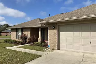 8770 Kennedy Dr, Pensacola, FL 32506 - Photo 6