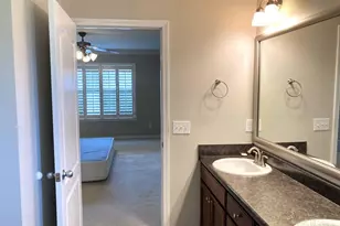 8770 Kennedy Dr, Pensacola, FL 32506 - Photo 46