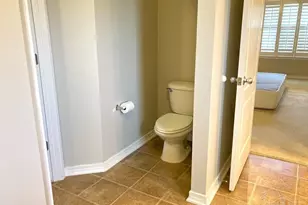 8770 Kennedy Dr, Pensacola, FL 32506 - Photo 44