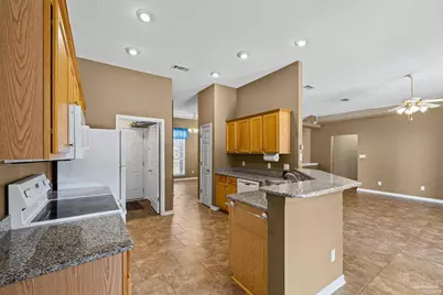 4879 Laurel Oak Dr, Pace, FL 32571 - Photo 12