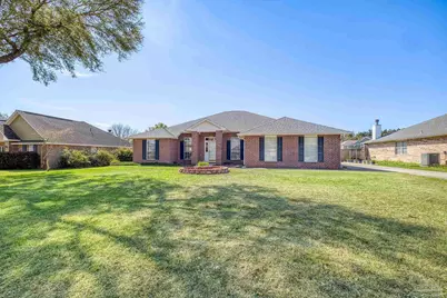 4879 Laurel Oak Dr, Pace, FL 32571 - Photo 2