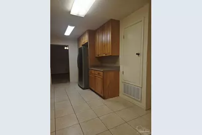 6412 W Fairfield Dr, Pensacola, FL 32506 - Photo 12