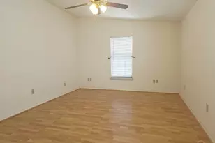 6412 W Fairfield Dr, Pensacola, FL 32506 - Photo 18