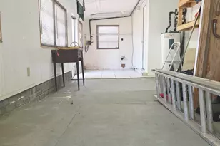 6412 W Fairfield Dr, Pensacola, FL 32506 - Photo 24