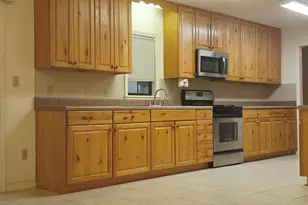 6412 W Fairfield Dr, Pensacola, FL 32506 - Photo 10