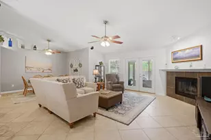 8435 Ferlon Ave, Pensacola, FL 32526 - Photo 12