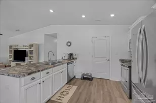 6292 Cardinal Cove Ln, Pensacola, FL 32504 - Photo 8