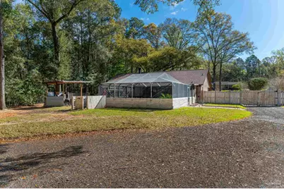 5029 N Forest Creek Dr, Pace, FL 32571 - Photo 32