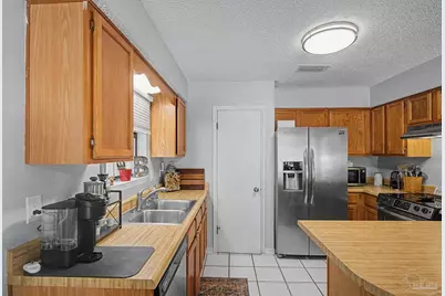 5029 N Forest Creek Dr, Pace, FL 32571 - Photo 14