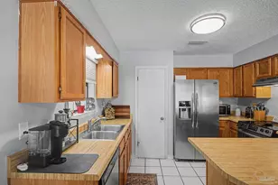 5029 N Forest Creek Dr, Pace, FL 32571 - Photo 14