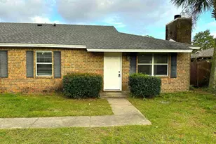 676 S 72nd Ave, Pensacola, FL 32506 - Photo 2