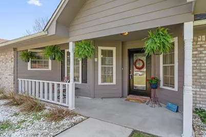 10925 Oak Valley Cir, Pensacola, FL 32506 - Photo 2