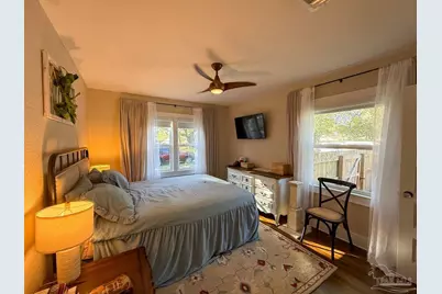 224 N M St, Pensacola, FL 32502 - Photo 8