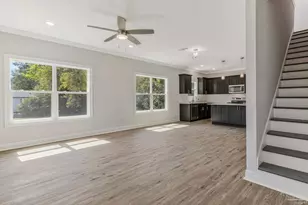 1301 Dr Martin Luther King Jr Dr, Pensacola, FL 32503 - Photo 6