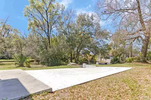 1301 Dr Martin Luther King Jr Dr, Pensacola, FL 32503 - Photo 52