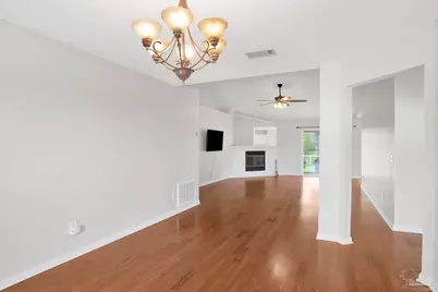 128 Gunwale Rd, Pensacola, FL 32507 - Photo 6