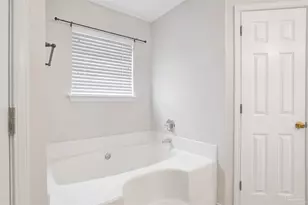 128 Gunwale Rd, Pensacola, FL 32507 - Photo 18